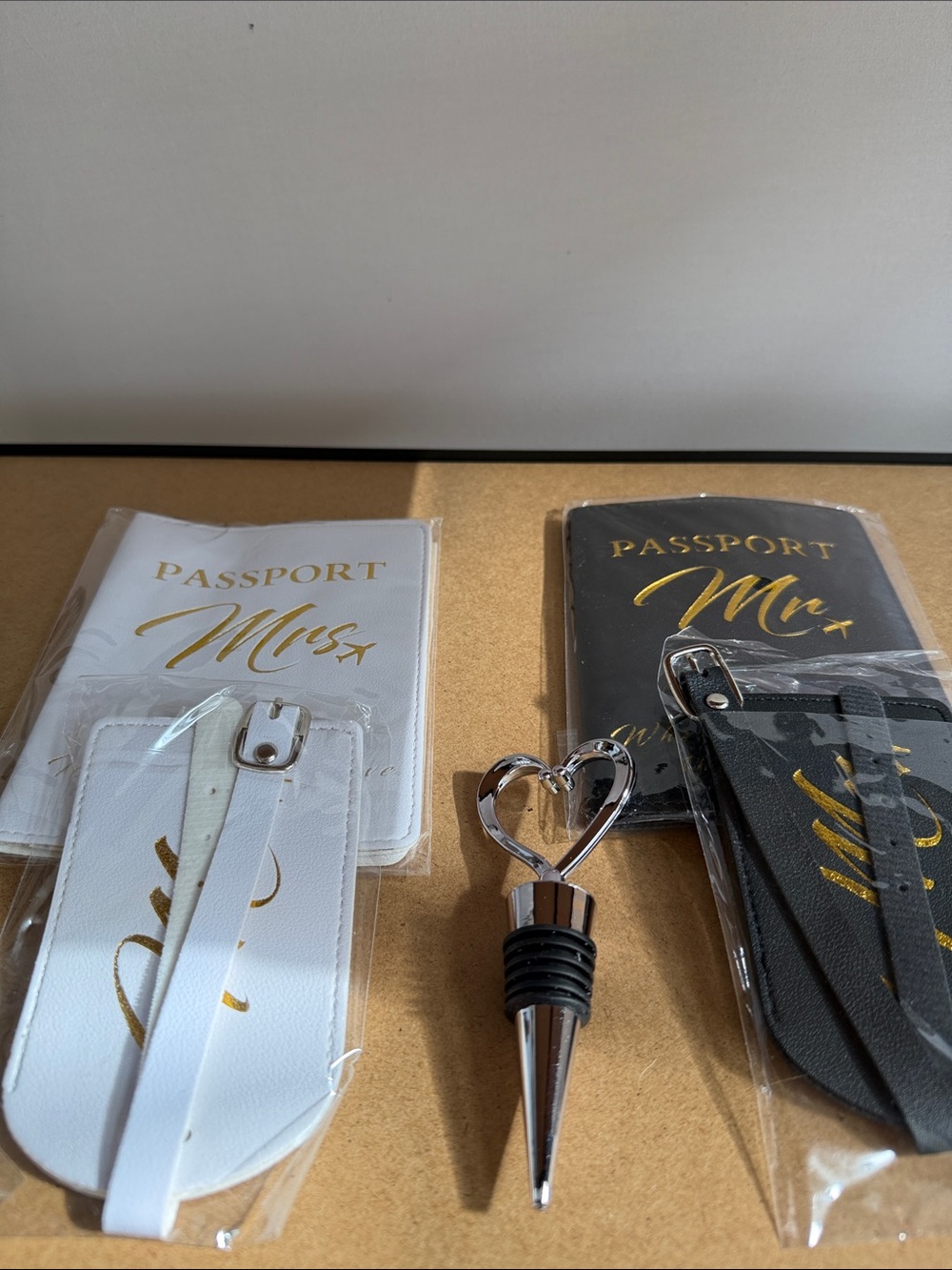 Mr & Mrs Passport Travel Set
